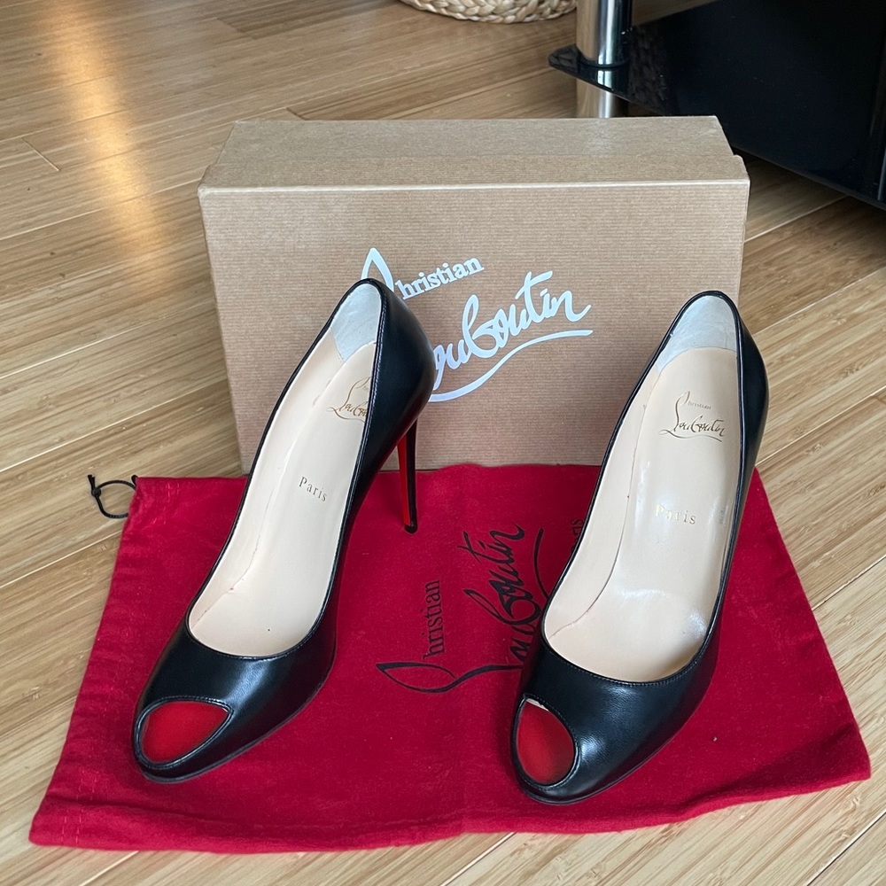 Christian Louboutin Troulili 100 Nappa Shiny Pumps